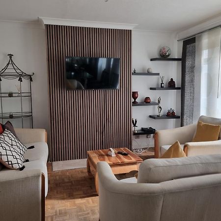 2 Bed Semi-Detached House Villa Poole Eksteriør billede